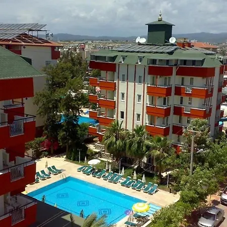 Holiday Line Beach Hotel
